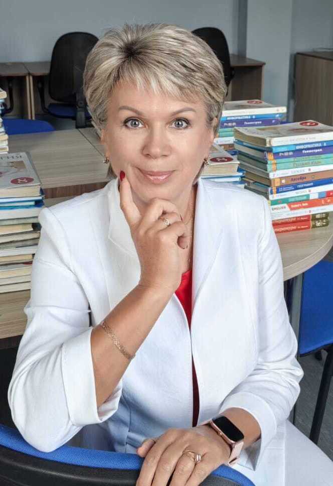 Гоннова Елена Александровна.